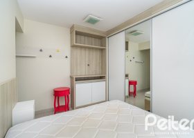 Apartamento à venda com 102m², 3 dormitórios, 1 suíte, 2 vagas, no bairro Tristeza em PORTO ALEGRE