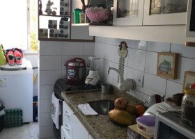 Apartamento à venda com 57m², 2 dormitórios, 1 vaga, no bairro Menino Deus em Porto Alegre