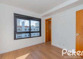 Cobertura à venda com 179m², 3 dormitórios, 3 suítes, 2 vagas, no bairro Tristeza em PORTO ALEGRE