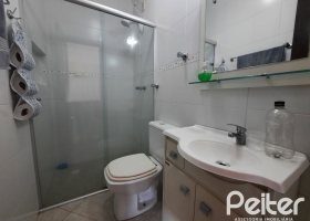 Casa em Condomínio à venda com 141m², 3 dormitórios, 1 suíte, 2 vagas, no bairro Tristeza em Porto Alegre