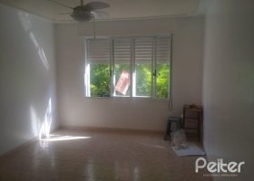 Apartamento à venda com 83m², 3 dormitórios, 1 vaga, no bairro Menino Deus em Porto Alegre