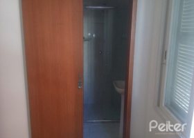 Apartamento à venda com 83m², 3 dormitórios, 1 vaga, no bairro Menino Deus em Porto Alegre