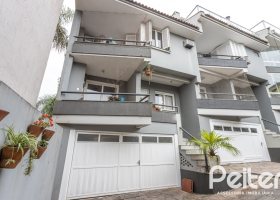 Casa em Condomínio à venda com 223m², 3 dormitórios, 1 suíte, 2 vagas, no bairro Jardim Isabel em Porto Alegre