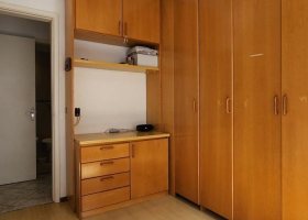 Apartamento à venda com 83m², 3 dormitórios, no bairro Vila Assunção em Porto Alegre