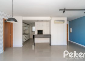 Apartamento à venda com 104m², 3 dormitórios, 1 suíte, 2 vagas, no bairro Ipanema em PORTO ALEGRE