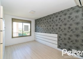 Apartamento à venda com 104m², 3 dormitórios, 1 suíte, 2 vagas, no bairro Ipanema em PORTO ALEGRE