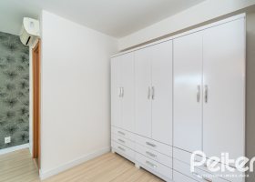 Apartamento à venda com 104m², 3 dormitórios, 1 suíte, 2 vagas, no bairro Ipanema em PORTO ALEGRE