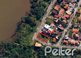 Terreno à venda, no bairro Guarujá em Porto Alegre