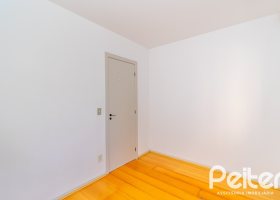 Apartamento à venda com 77m², 3 dormitórios, 1 suíte, 1 vaga, no bairro Tristeza em PORTO ALEGRE