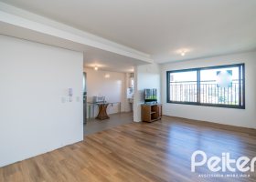 Apartamento à venda com 103m², 3 dormitórios, 1 suíte, 2 vagas, no bairro Tristeza em PORTO ALEGRE