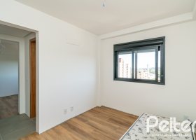 Apartamento à venda com 103m², 3 dormitórios, 1 suíte, 2 vagas, no bairro Tristeza em PORTO ALEGRE