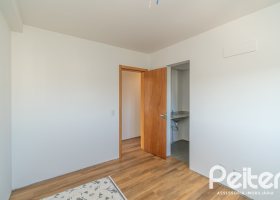 Apartamento à venda com 103m², 3 dormitórios, 1 suíte, 2 vagas, no bairro Tristeza em PORTO ALEGRE