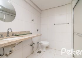 Apartamento à venda com 157m², 3 dormitórios, 1 suíte, 2 vagas, no bairro Tristeza em PORTO ALEGRE