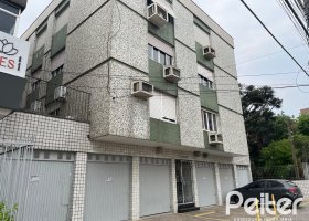 Apartamento à venda com 68m², 2 dormitórios, no bairro Menino Deus em Porto Alegre