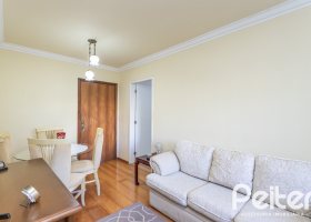 Apartamento à venda com 43m², 1 dormitório, no bairro Tristeza em Porto Alegre