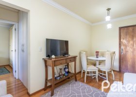 Apartamento à venda com 43m², 1 dormitório, no bairro Tristeza em Porto Alegre