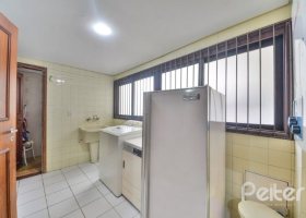 Apartamento à venda com 157m², 3 dormitórios, 1 suíte, 2 vagas, no bairro Vila Assuncao em PORTO ALEGRE